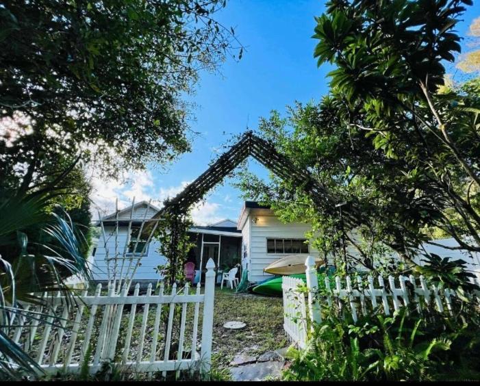 Cozy Cottage River House Weeki Wachee Eksteriør billede